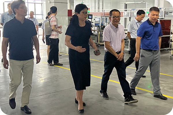 福建省冶金（控股）公司黨委委員、副總經理侯孝亮一行到我公司調研、指導